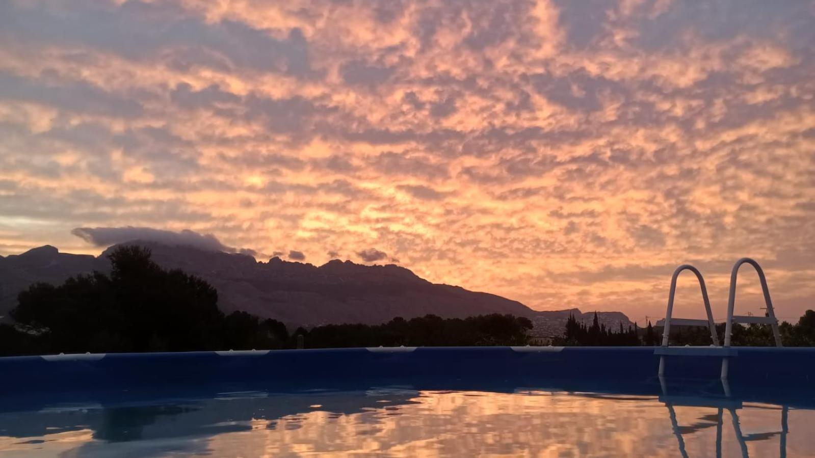 Caravana- Glamping Casa Tortuga La Nucia Bagian luar foto
